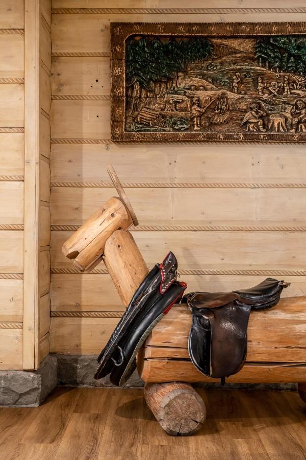 ホテル Wilga ウストロン エクステリア 写真